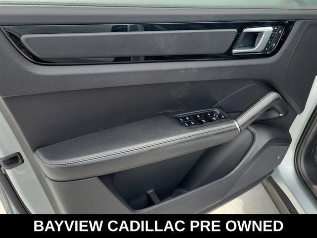 2022 Porsche Cayenne S