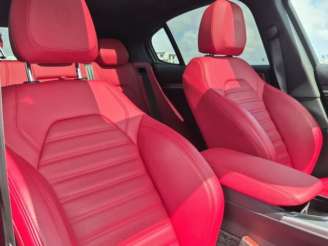 2025 Alfa Romeo Stelvio SPRINT