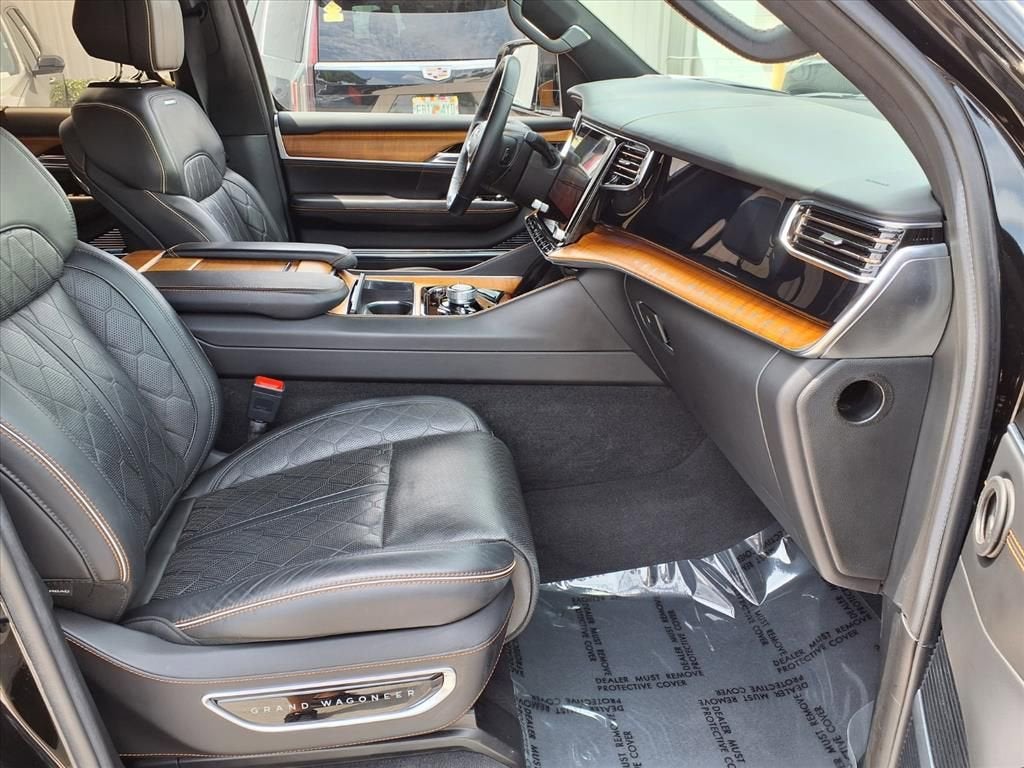 2022 Jeep Grand Wagoneer Series III