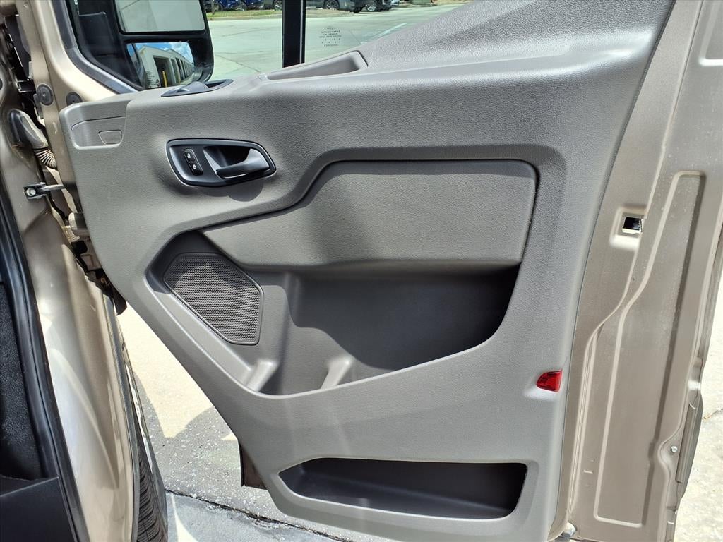 2020 Ford Transit Passenger Wagon XL