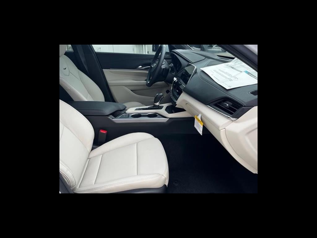 2025 Cadillac CT4 Premium Luxury