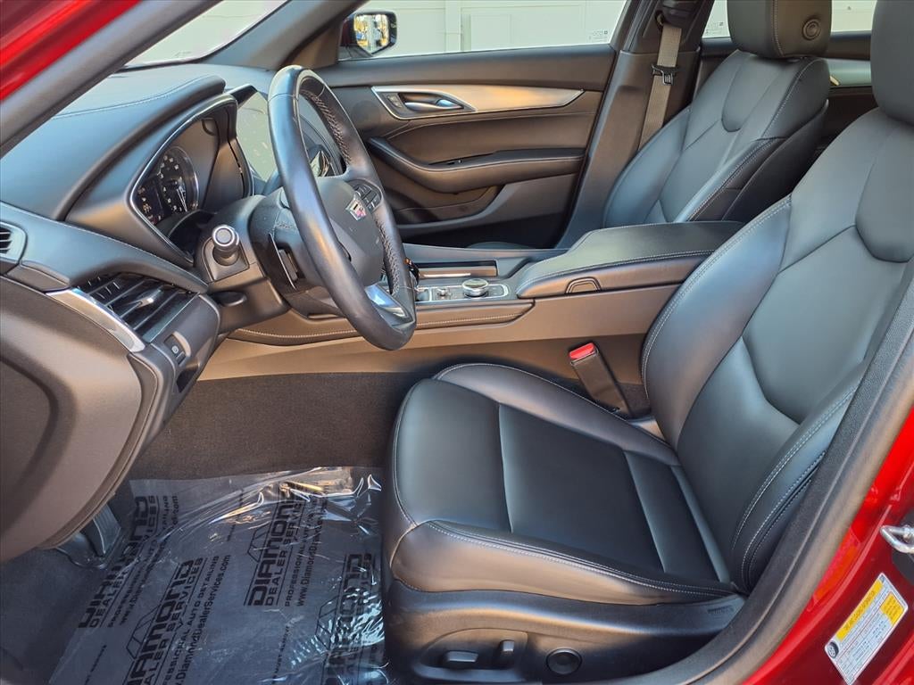 2023 Cadillac CT5 Luxury