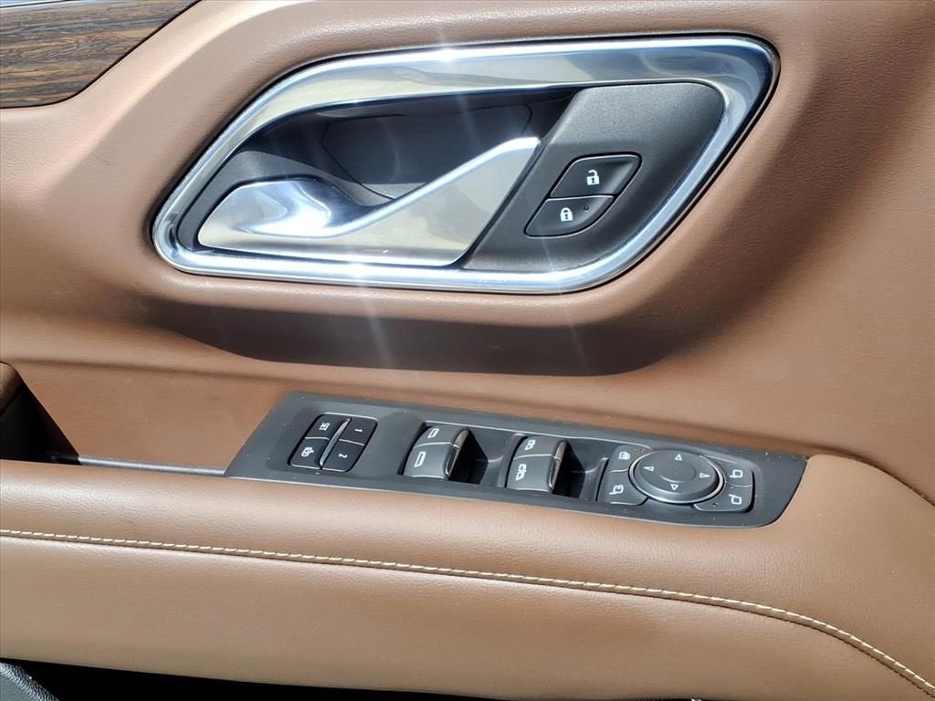2022 Chevrolet Suburban High Country