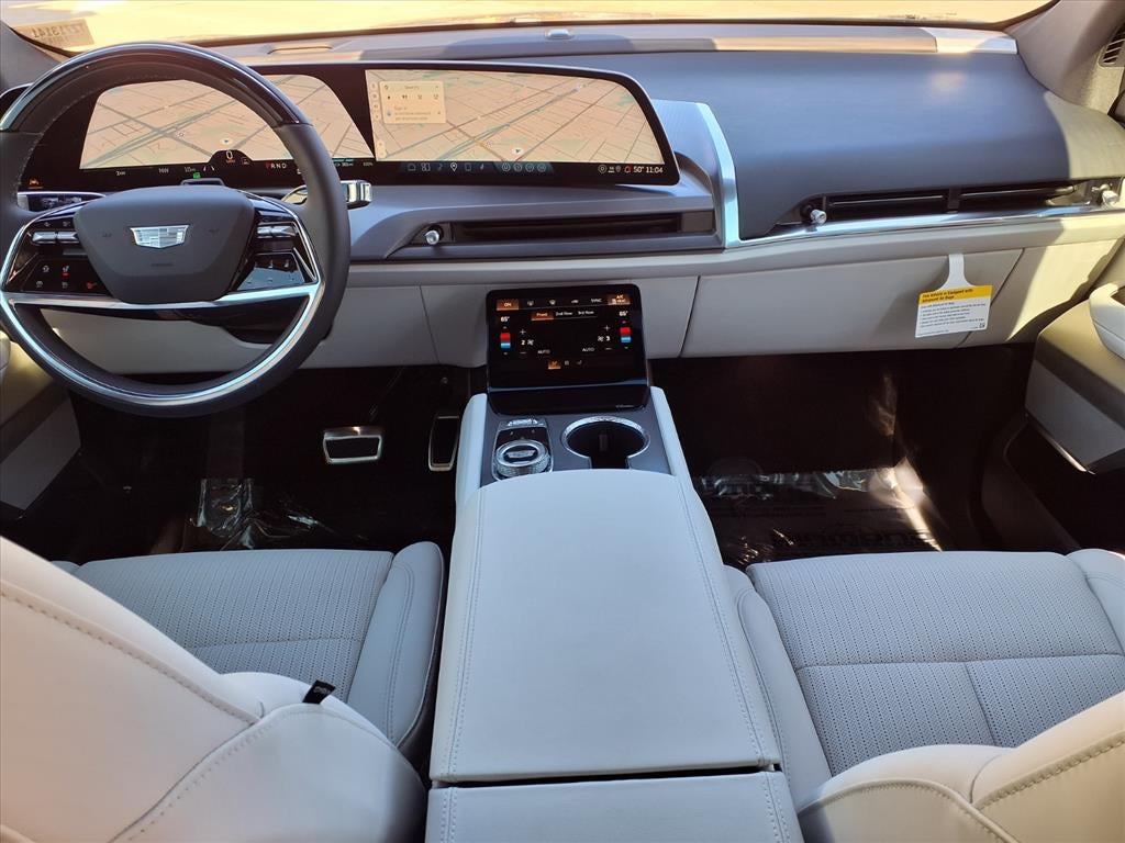 2026 Cadillac VISTIQ Luxury