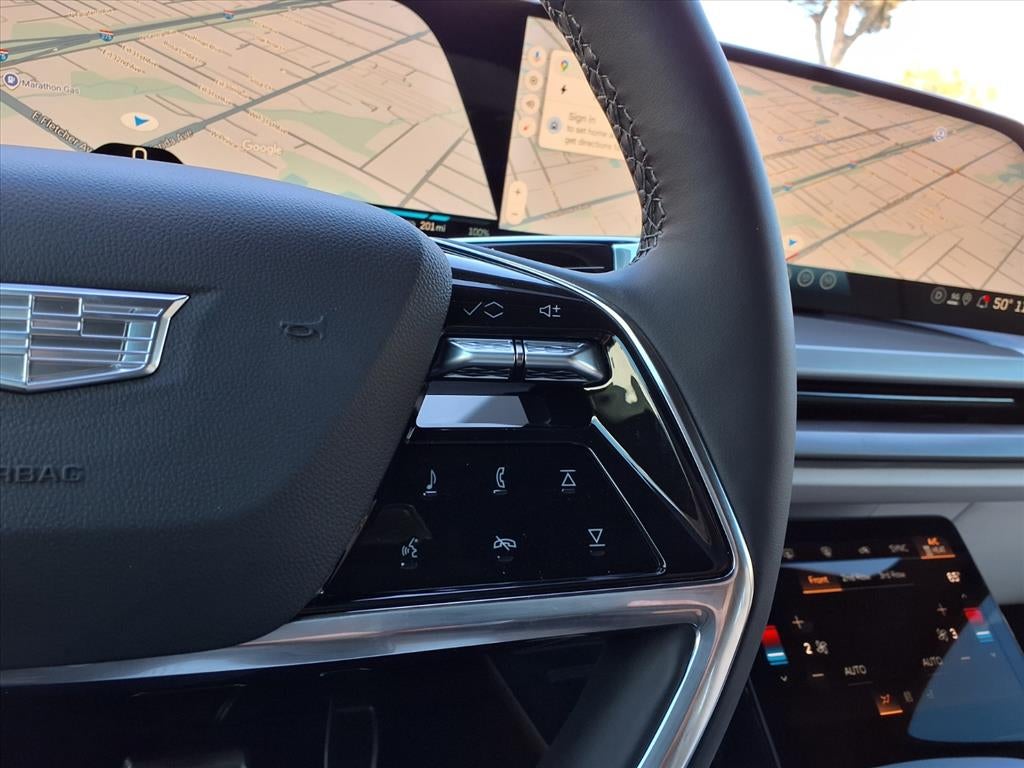 2026 Cadillac VISTIQ Luxury