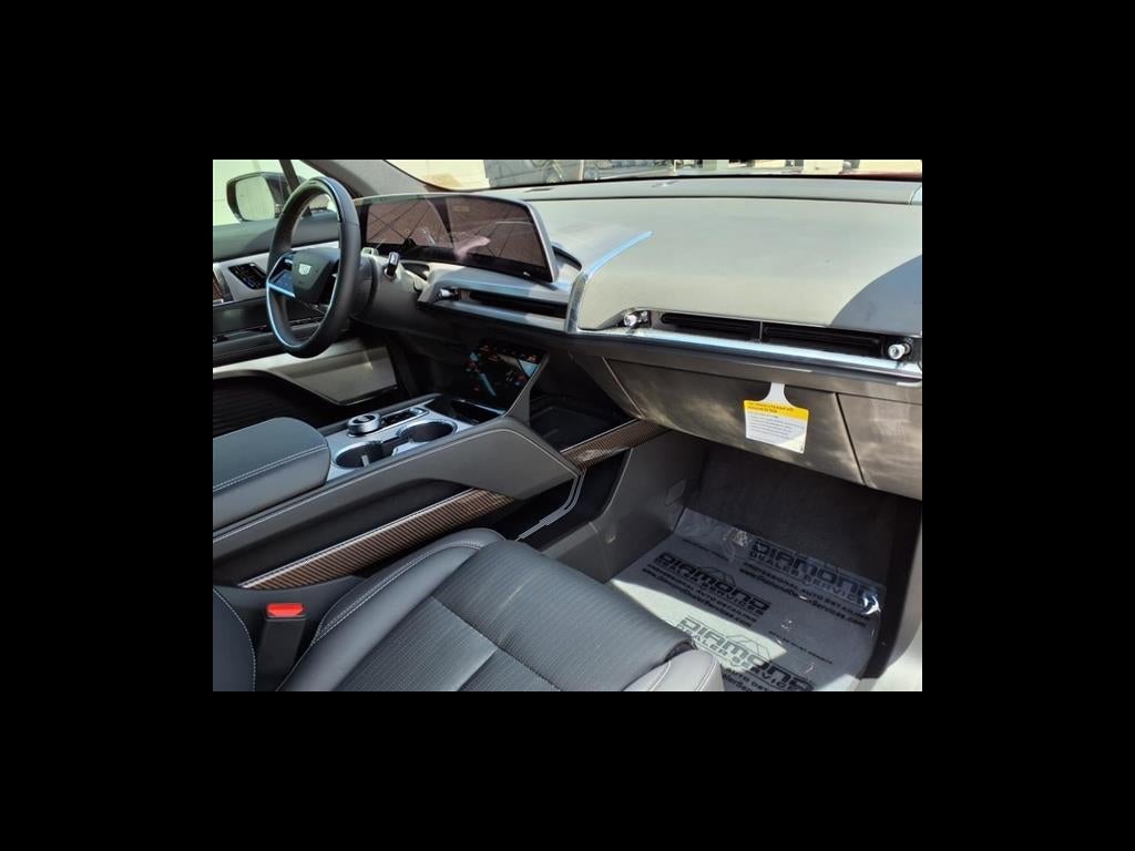 2026 Cadillac VISTIQ Luxury