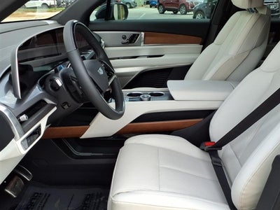 2026 Cadillac VISTIQ Luxury