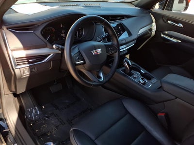 2023 Cadillac XT4 Premium Luxury