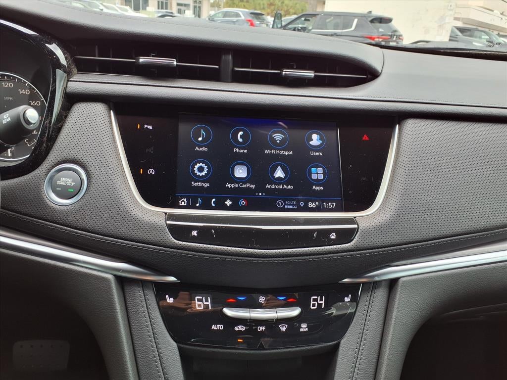 2026 Cadillac XT5 Luxury