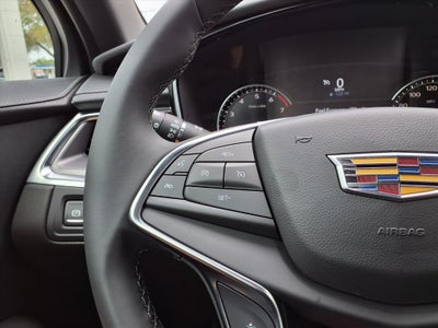 2026 Cadillac XT5 Luxury