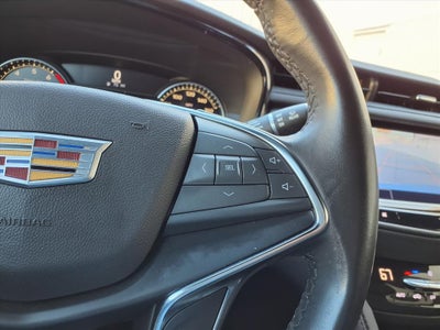 2023 Cadillac XT5 Luxury