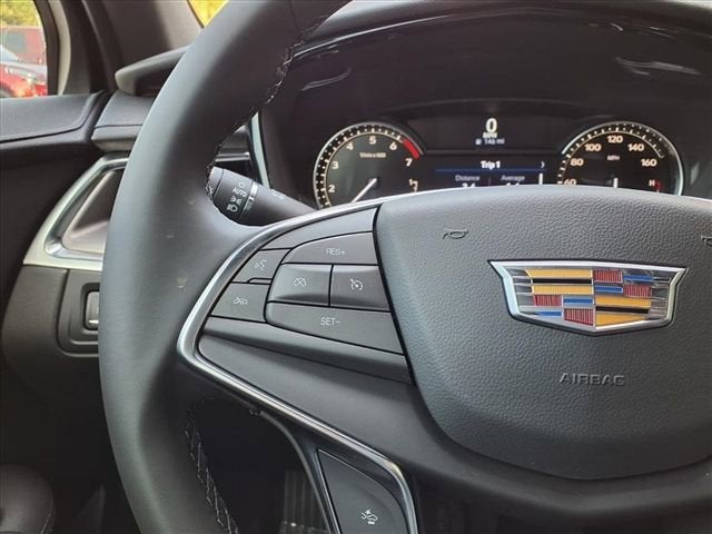 2026 Cadillac XT5 Luxury
