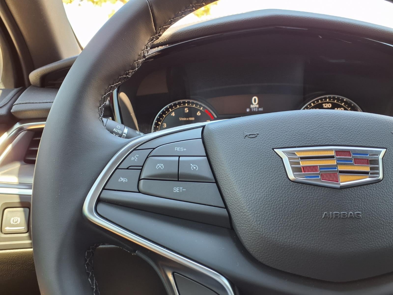 2026 Cadillac XT5 Luxury