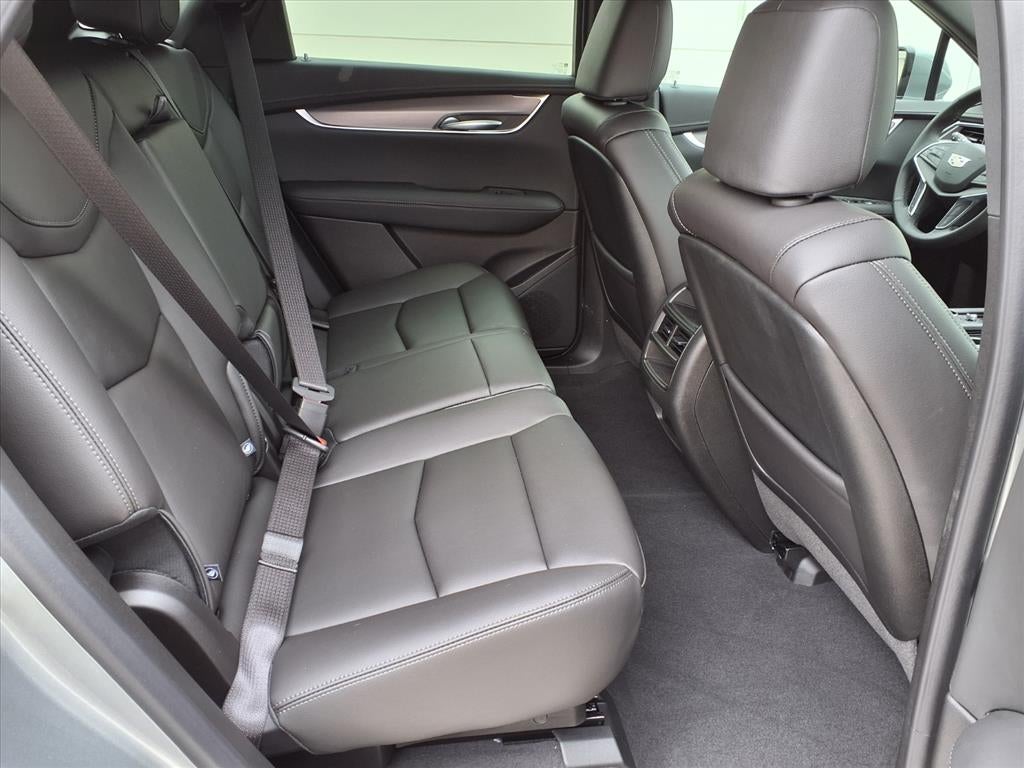 2026 Cadillac XT5 Luxury