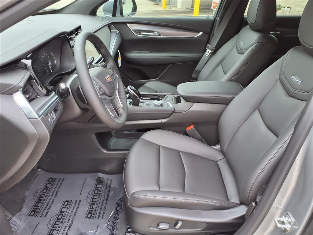 2026 Cadillac XT5 Luxury