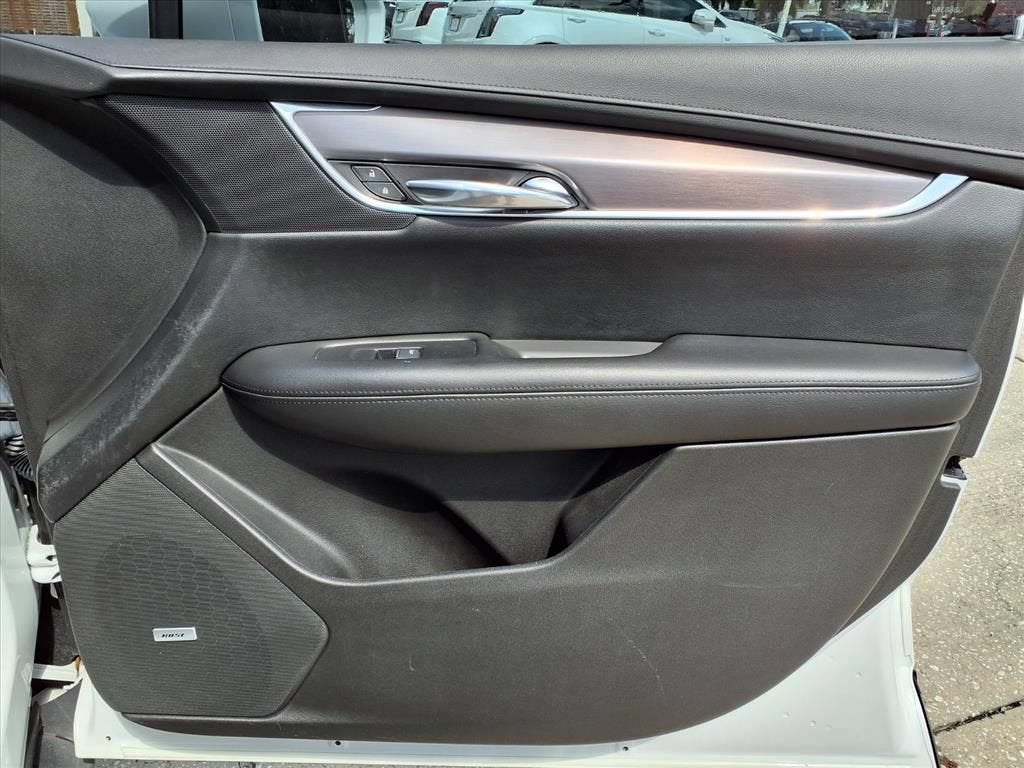 2017 Cadillac XT5 Luxury FWD