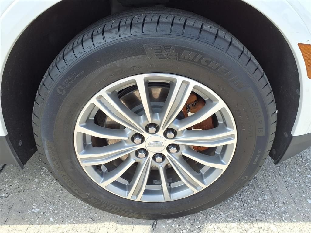 2017 Cadillac XT5 Luxury FWD