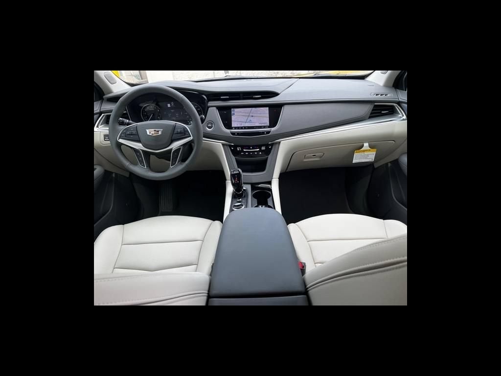 2026 Cadillac XT5 Premium Luxury