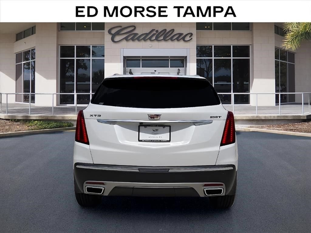 2026 Cadillac XT5 Premium Luxury