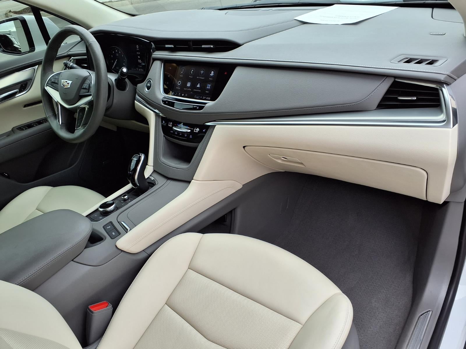 2022 Cadillac XT5 Premium Luxury