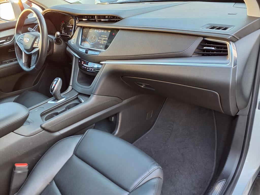 2019 Cadillac XT5 Luxury FWD