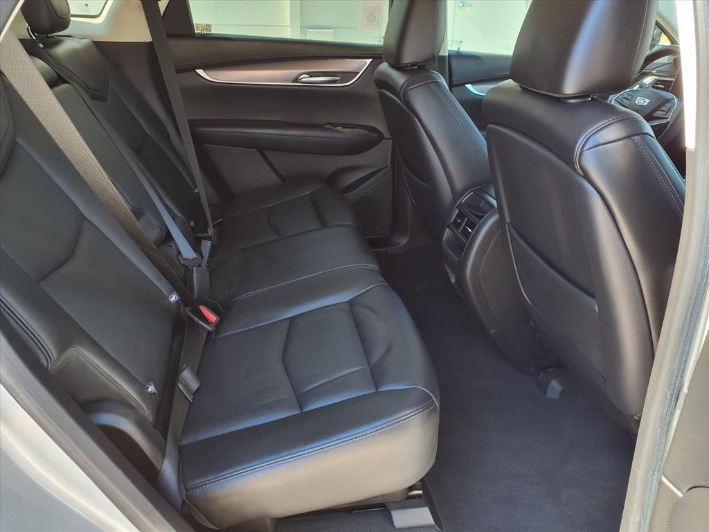 2018 Cadillac XT5 Luxury FWD