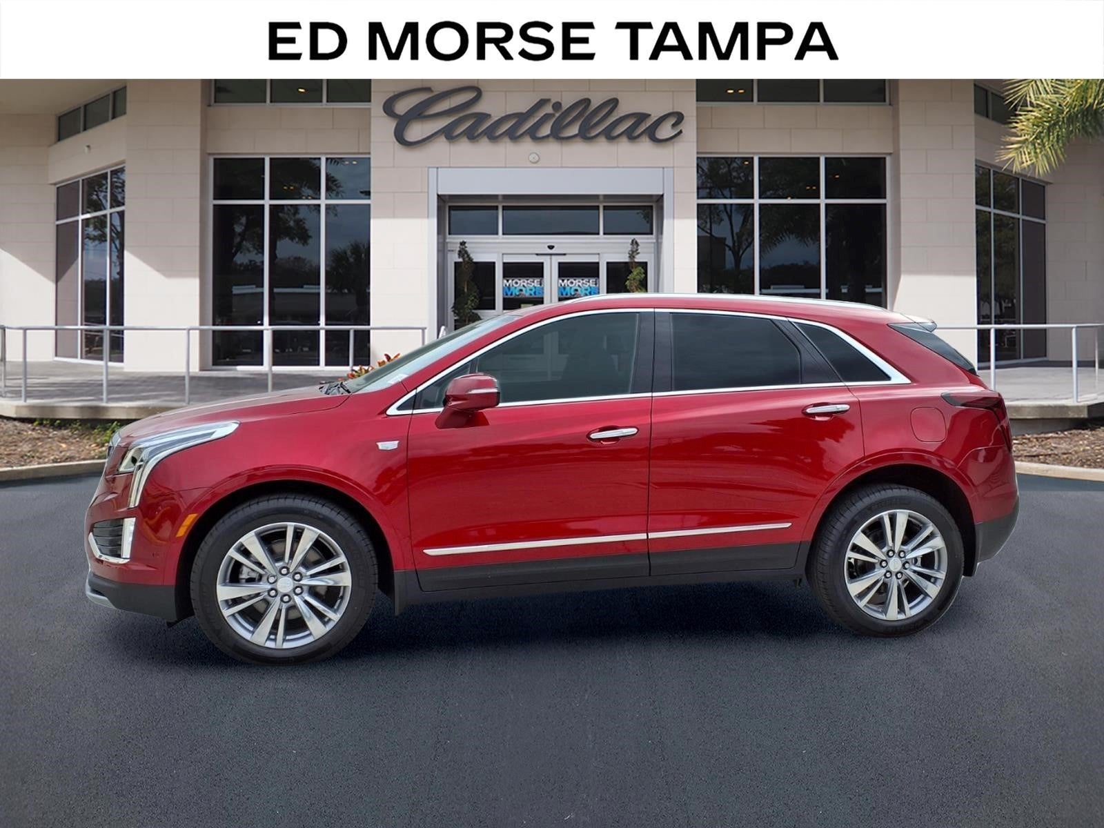 2026 Cadillac XT5 Premium Luxury