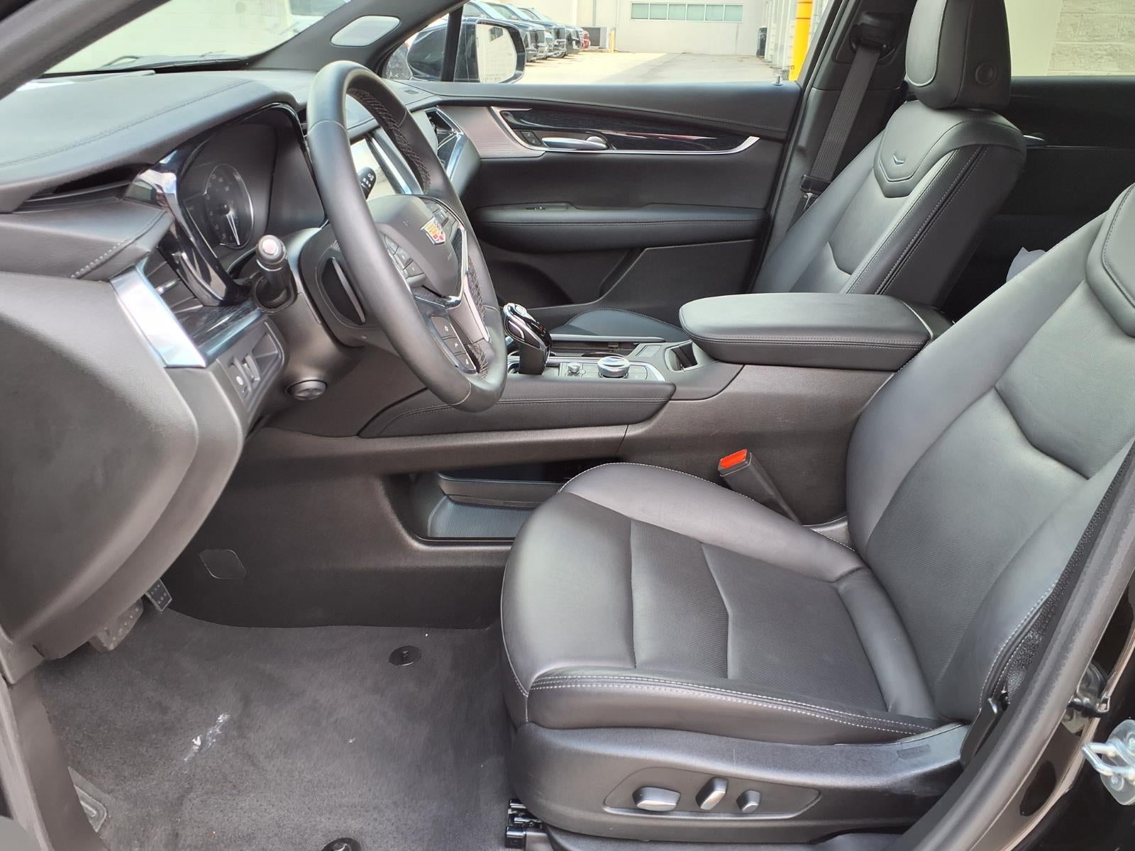 2025 Cadillac XT5 Premium Luxury