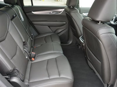 2025 Cadillac XT6 Luxury