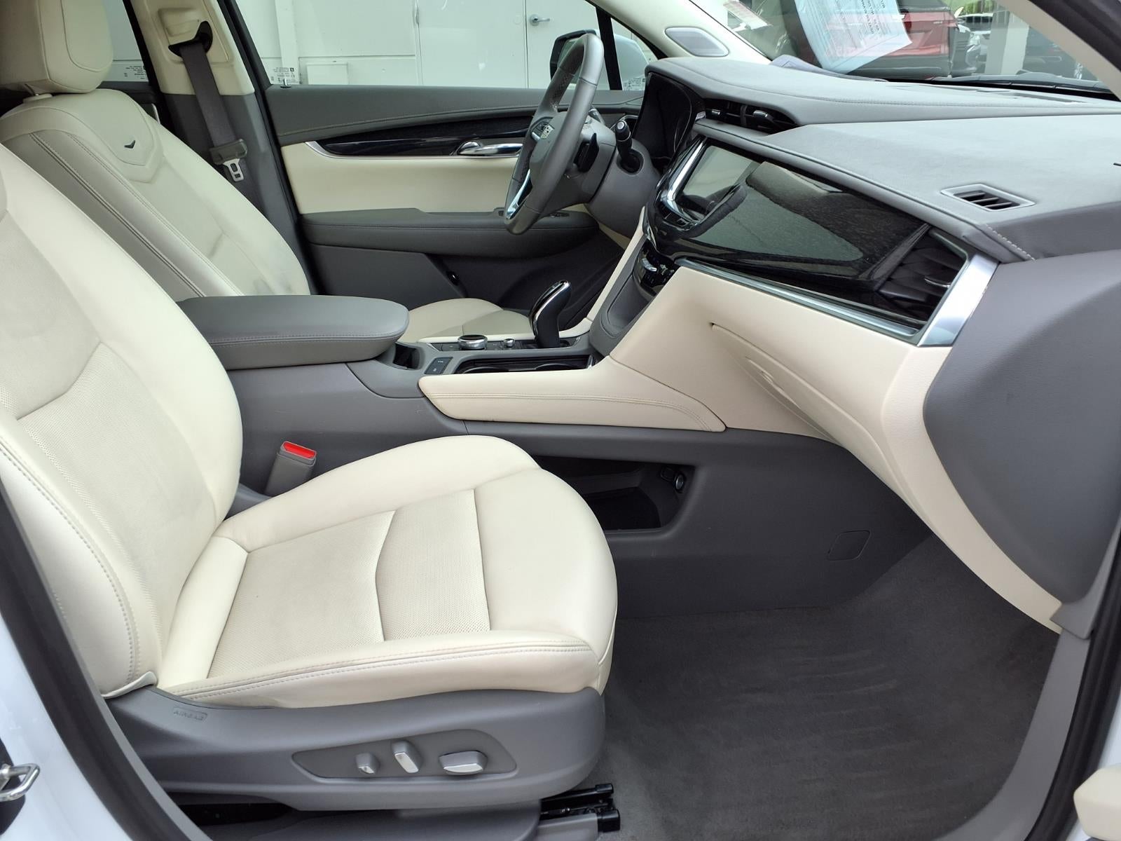 2023 Cadillac XT6 Premium Luxury