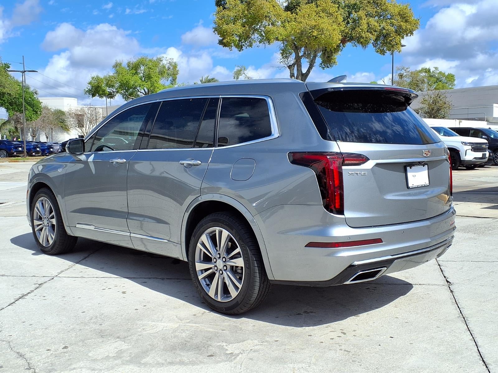 2024 Cadillac XT6 Premium Luxury