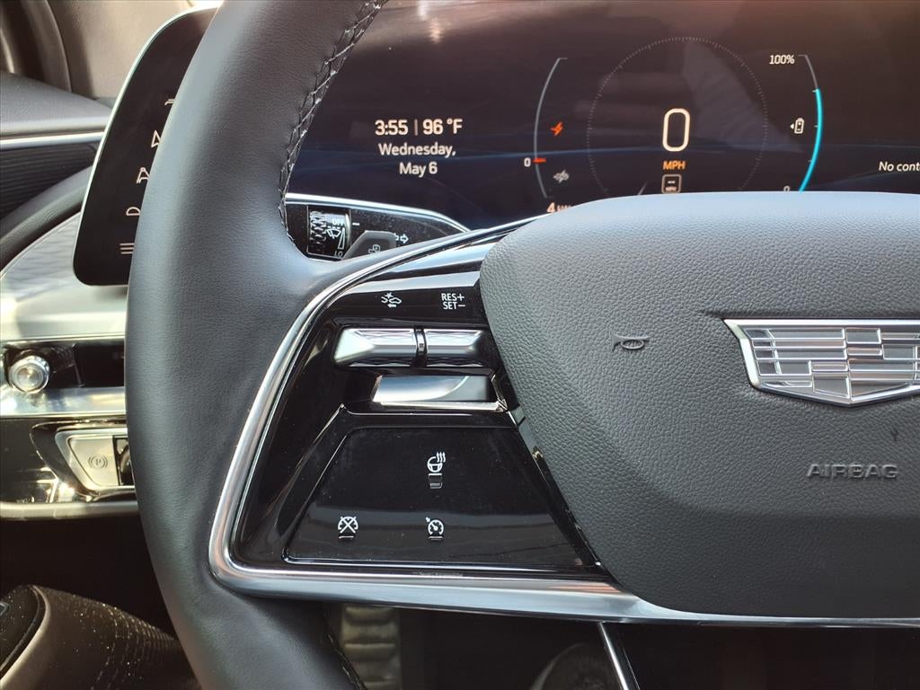 2024 Cadillac LYRIQ Luxury 1