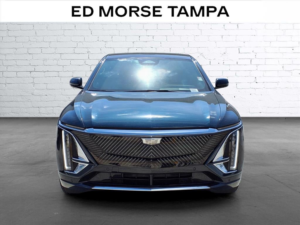 2024 Cadillac LYRIQ Luxury 1