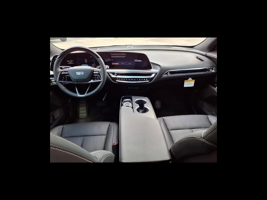 2026 Cadillac LYRIQ Sport