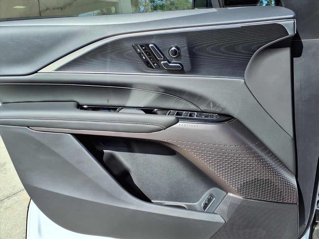 2026 Cadillac LYRIQ Sport