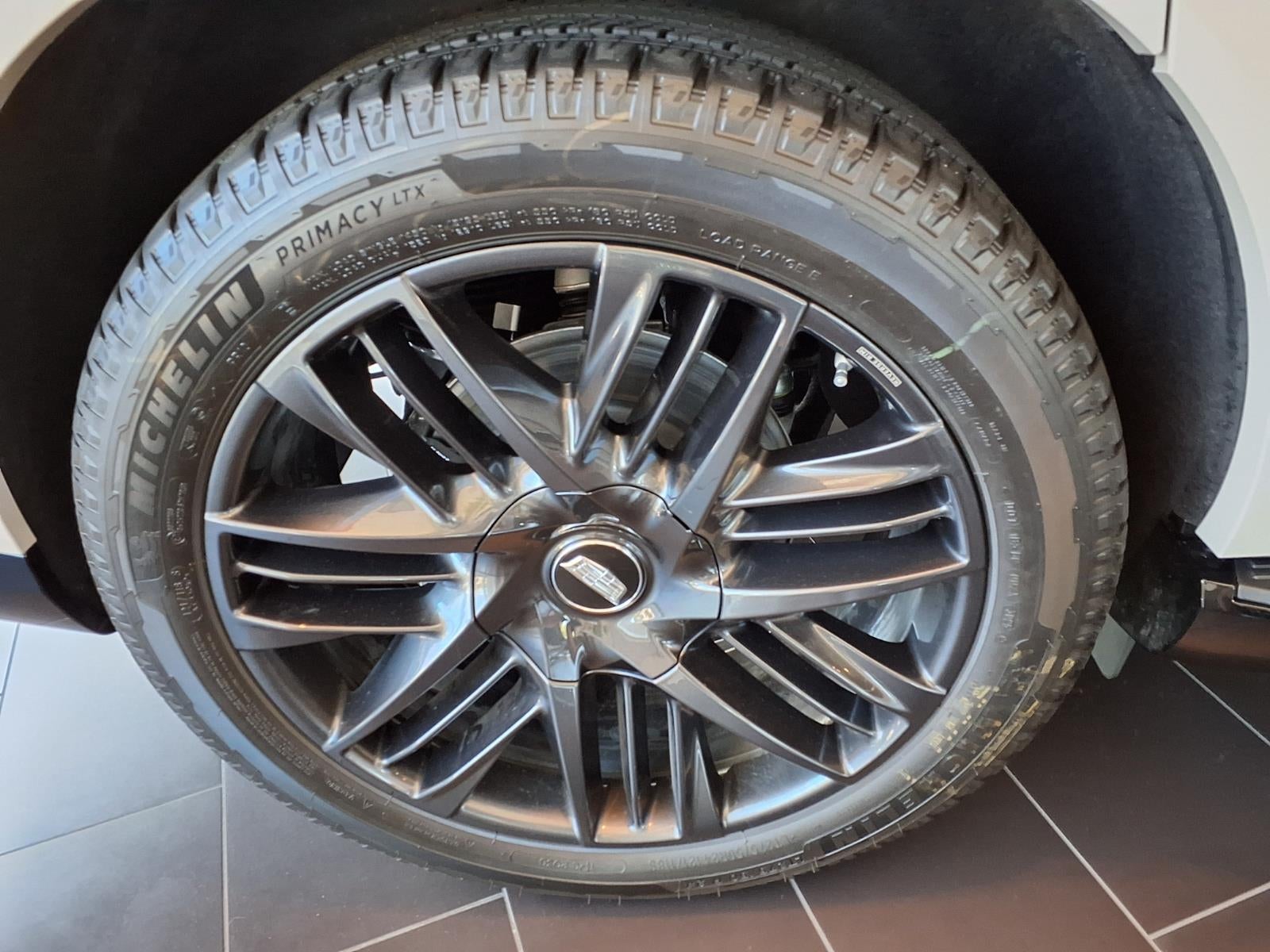 2026 Cadillac ESCALADE IQL Sport