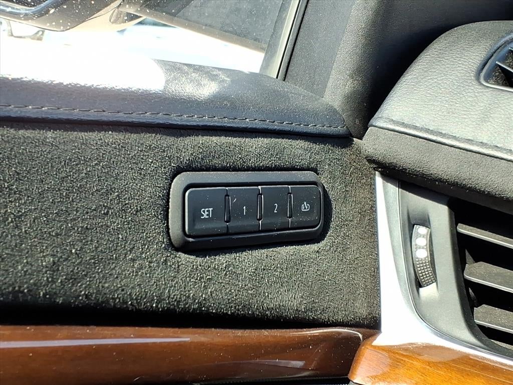 2019 Cadillac Escalade ESV Premium Luxury