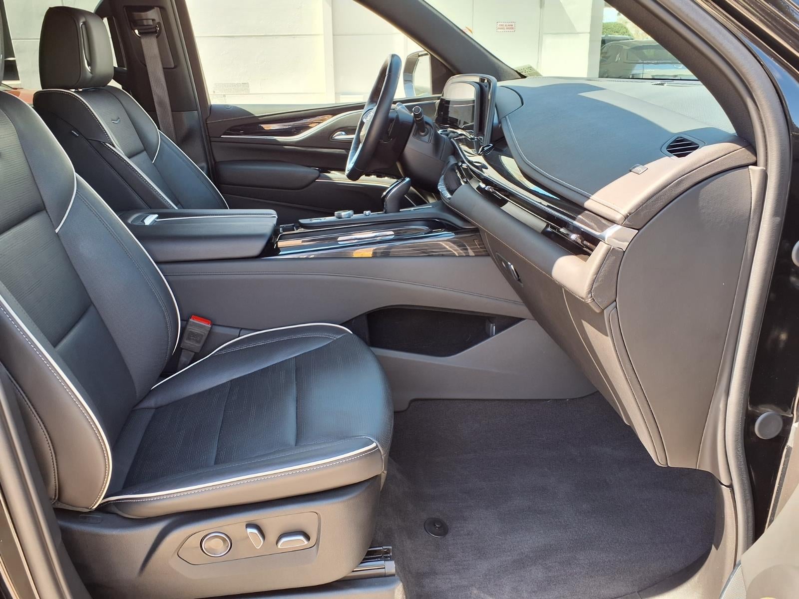 2024 Cadillac Escalade Sport