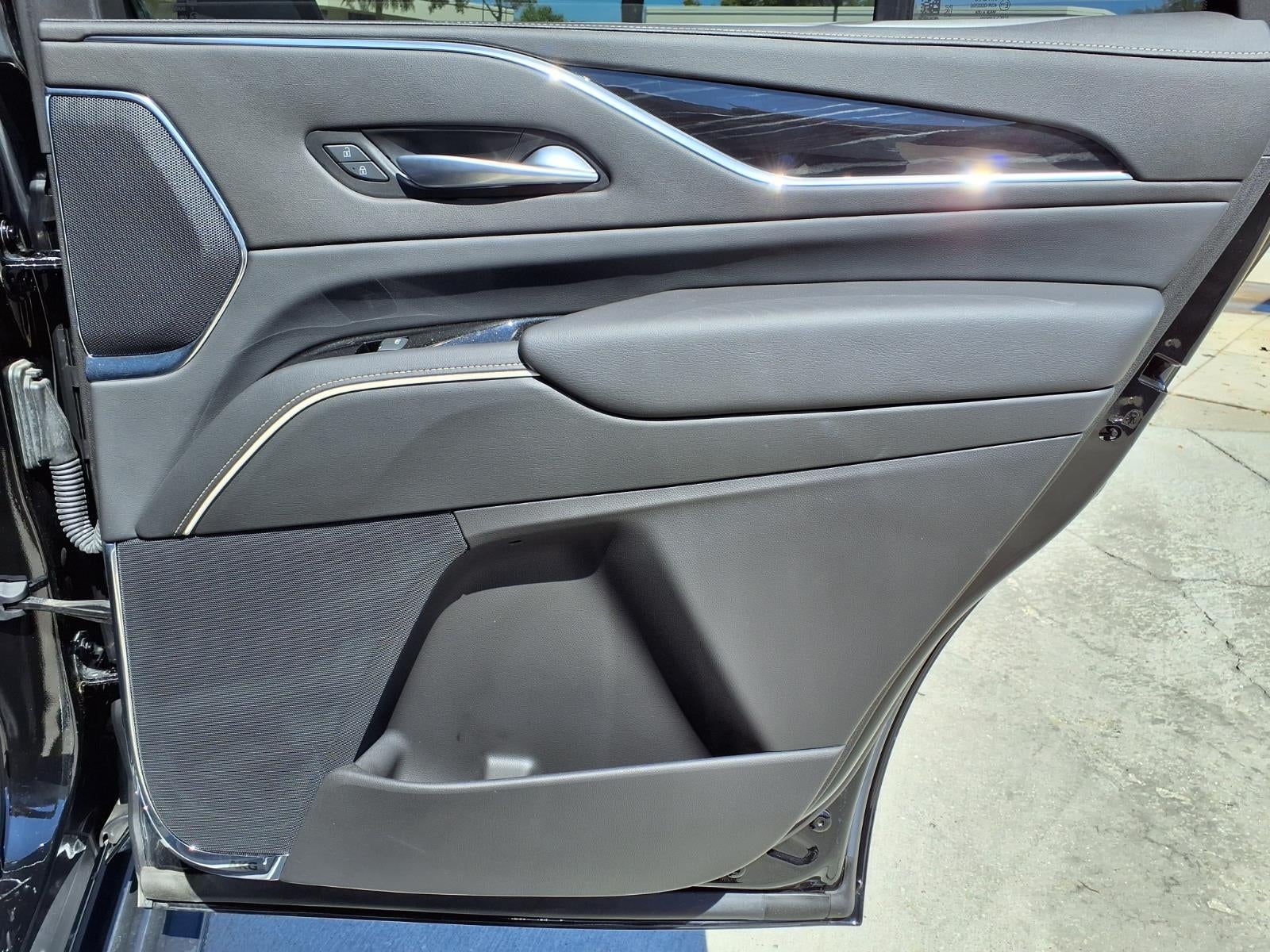 2024 Cadillac Escalade Sport