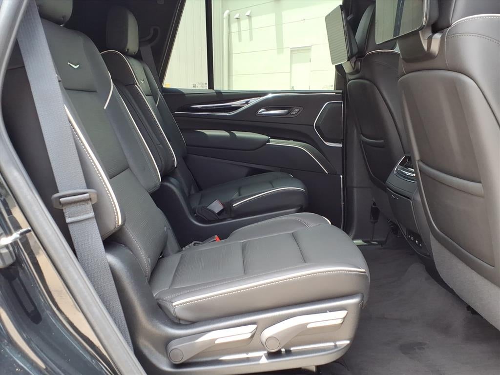 2024 Cadillac Escalade Sport