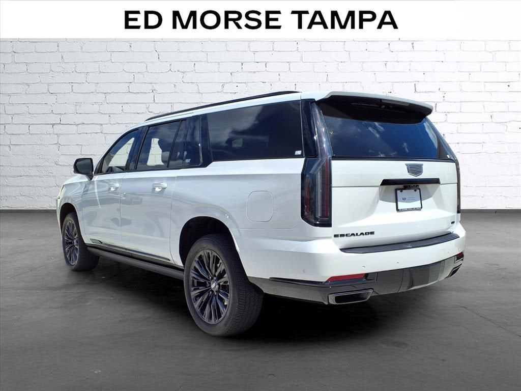 2025 Cadillac Escalade ESV Sport