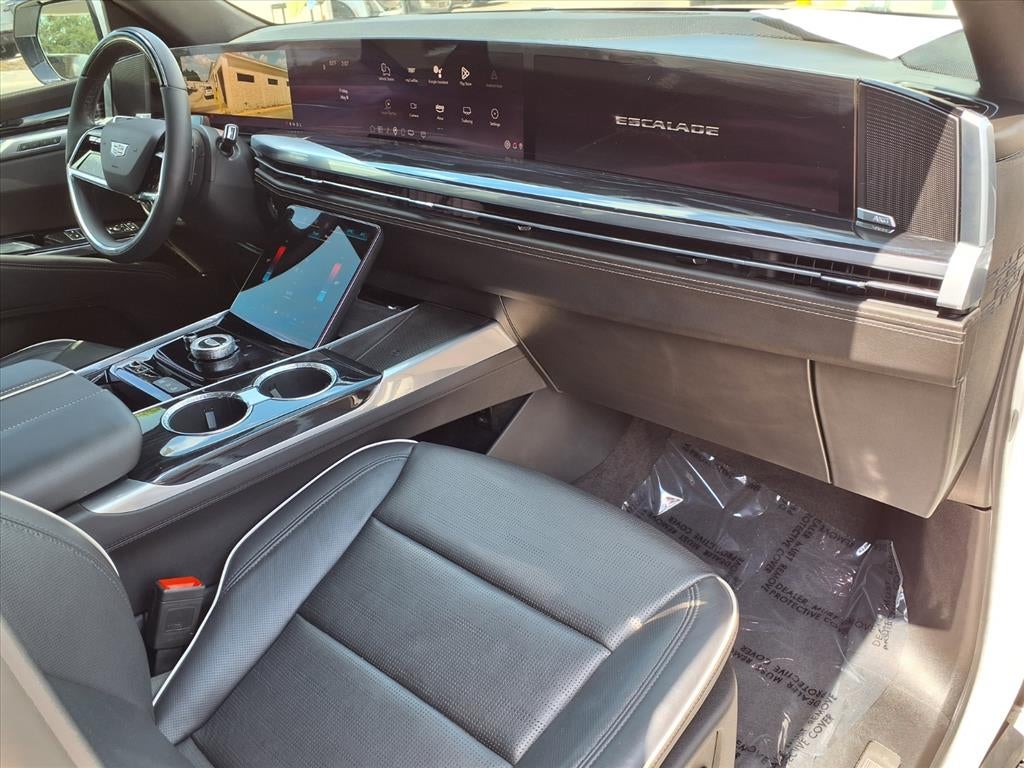 2025 Cadillac Escalade ESV Sport