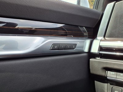 2026 Cadillac Escalade Luxury