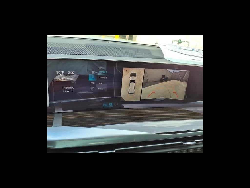 2026 Cadillac Escalade Luxury