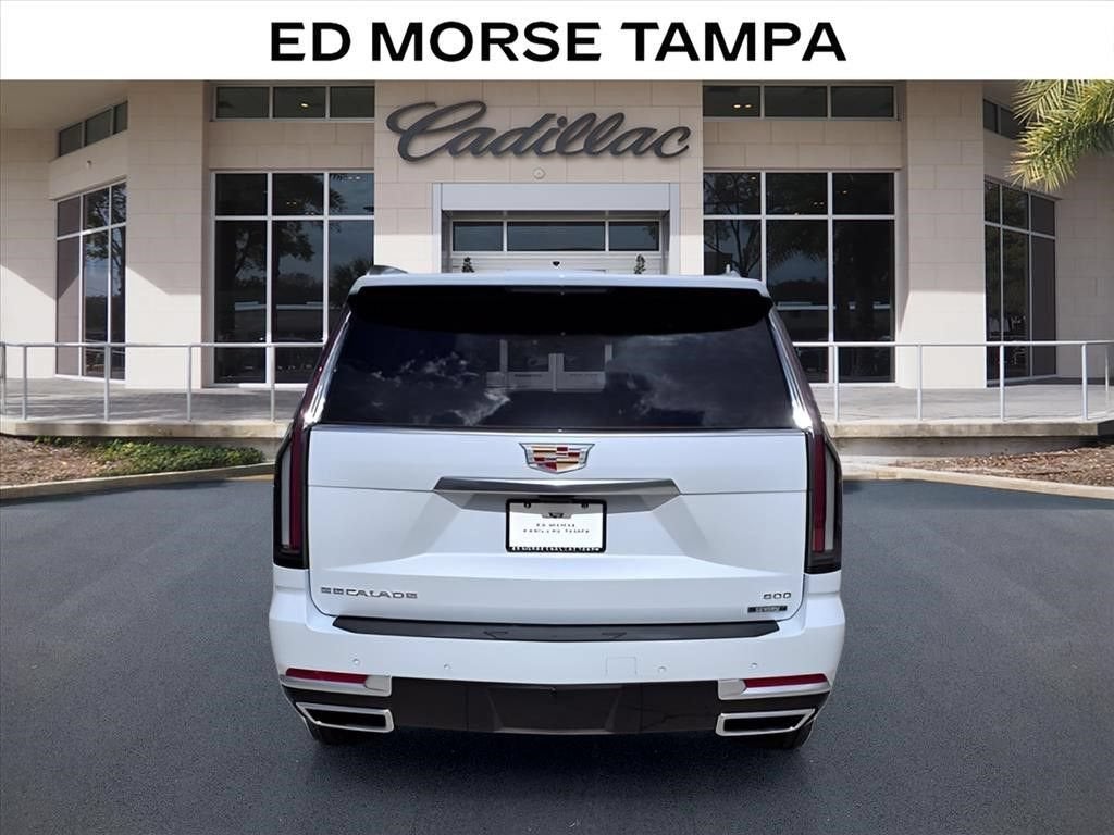 2026 Cadillac Escalade Luxury