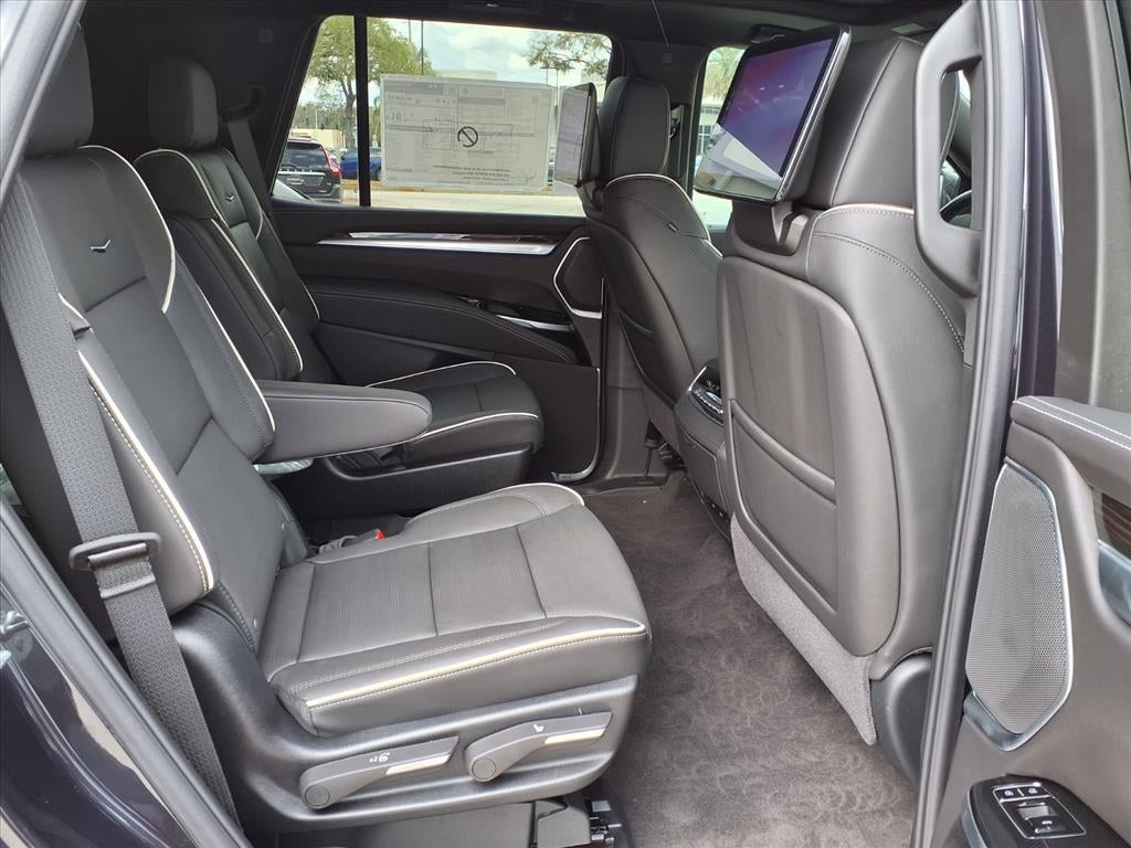 2026 Cadillac Escalade Luxury