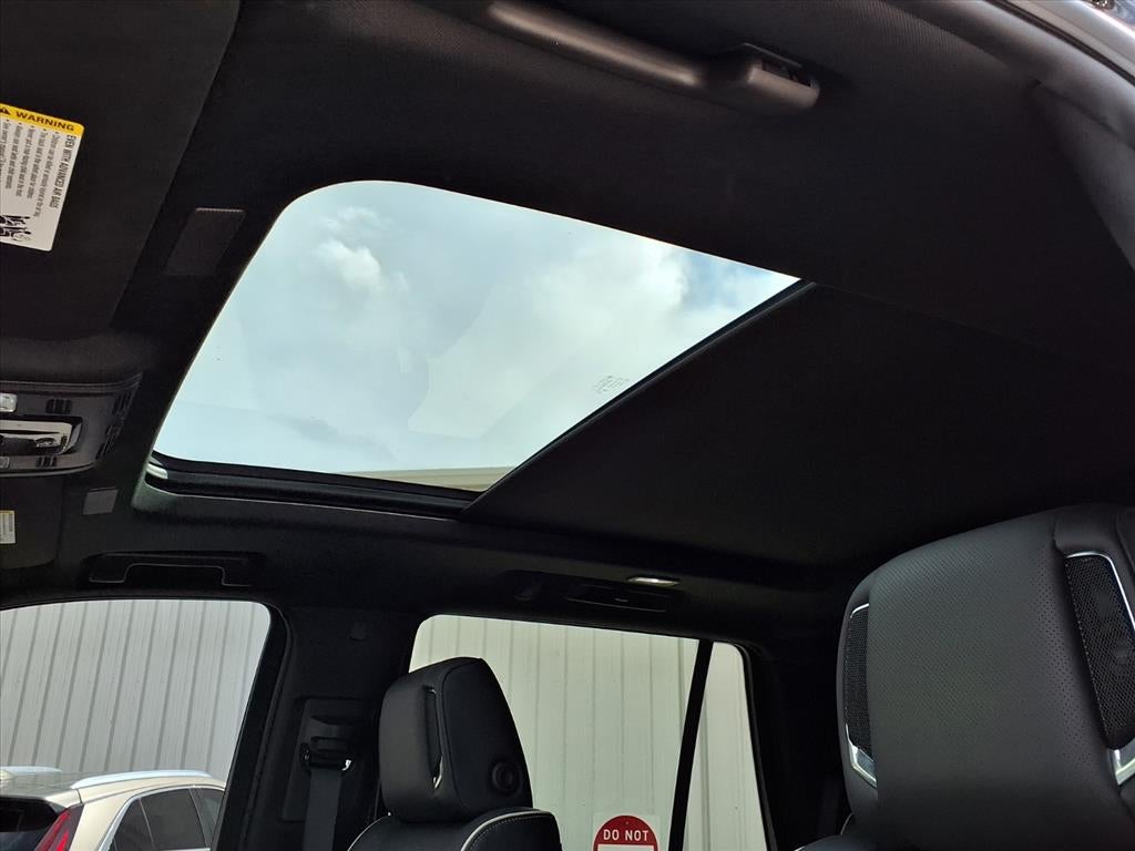 2025 Cadillac Escalade Premium Luxury