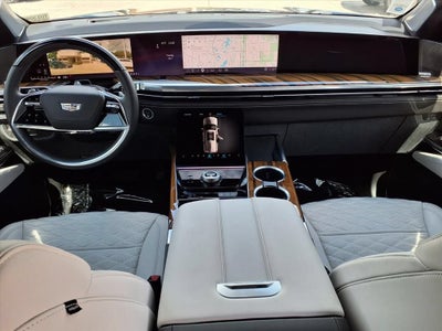 2025 Cadillac Escalade Premium Luxury Platinum
