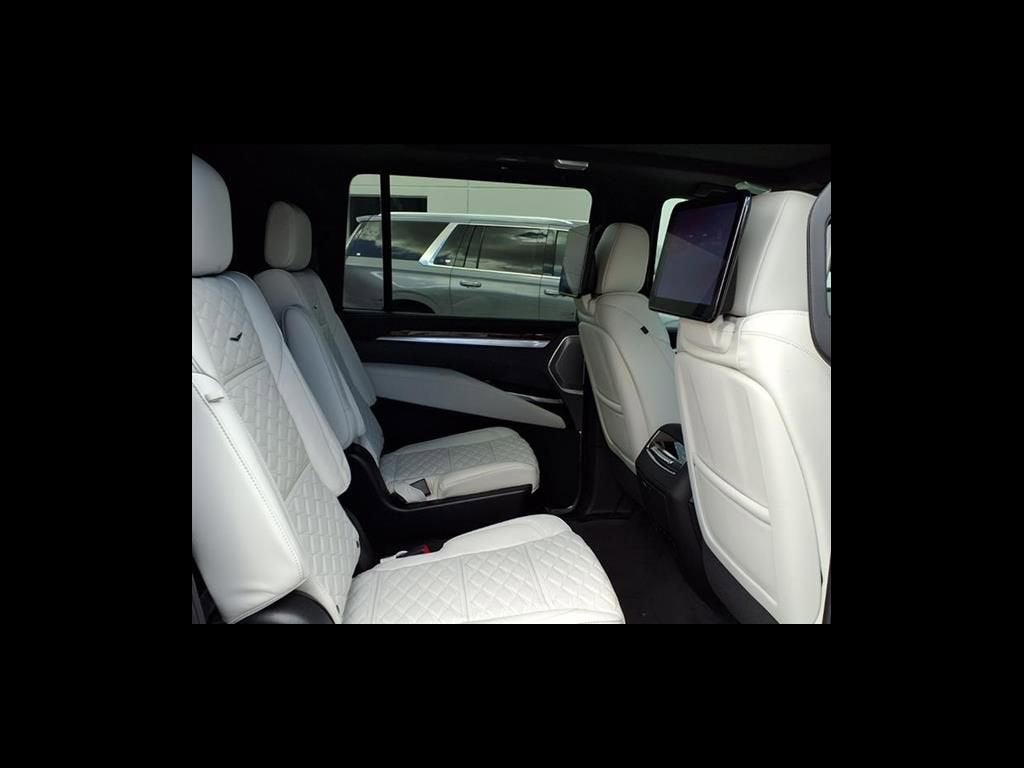 2026 Cadillac Escalade ESV Platinum Sport