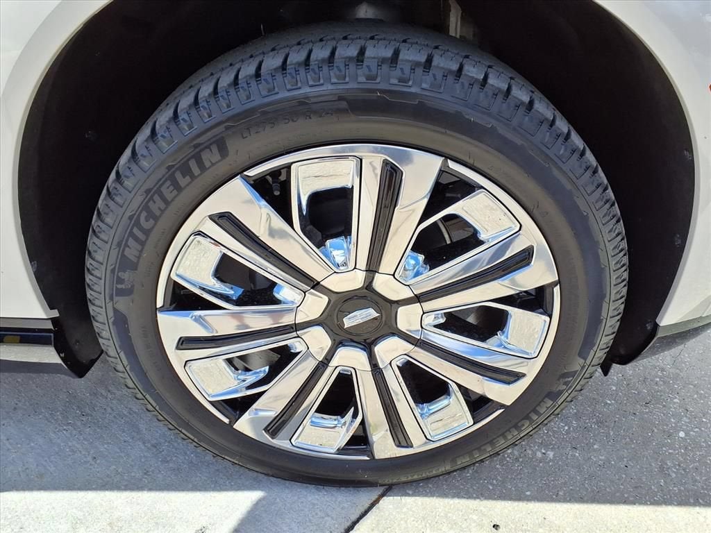2026 Cadillac ESCALADE IQ Luxury